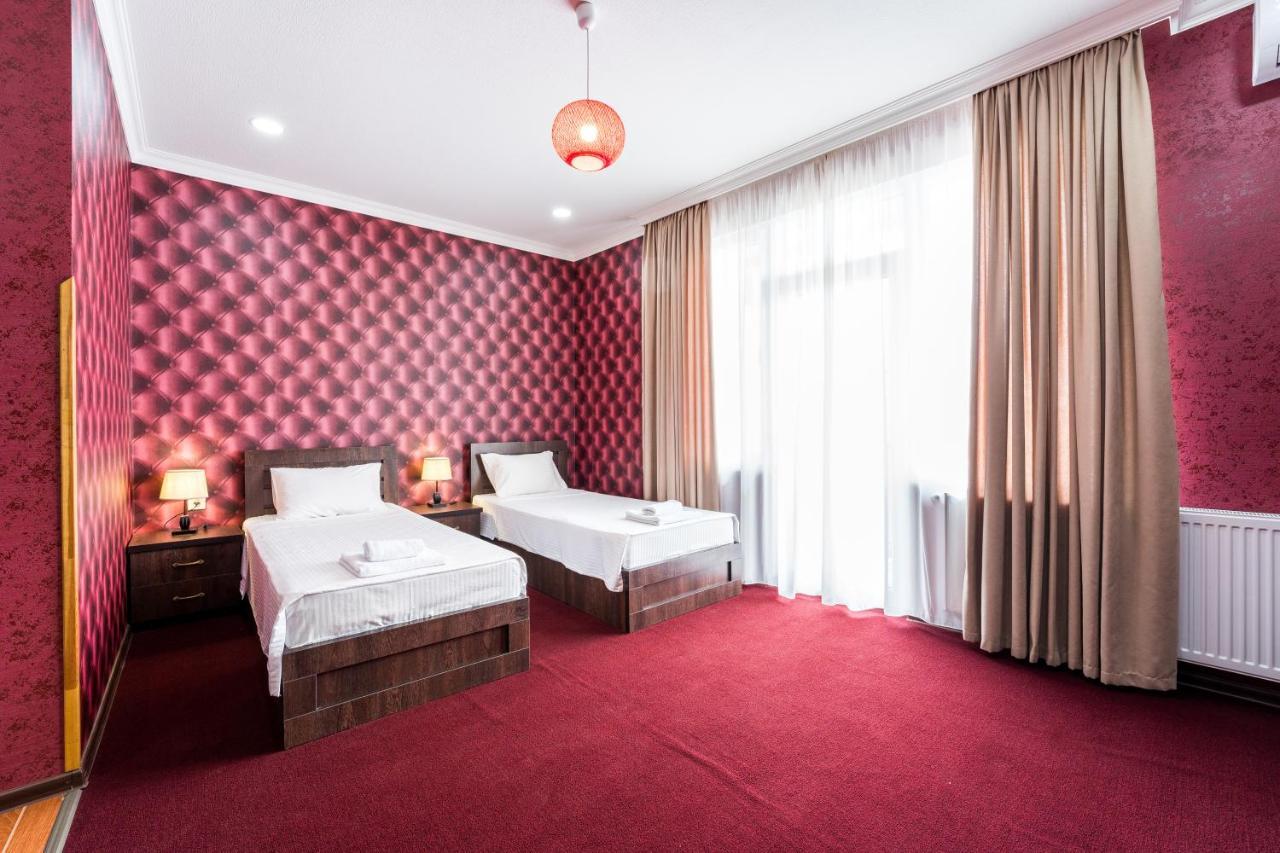 Hotel Georgian House Kutaisi Zewnętrze zdjęcie
