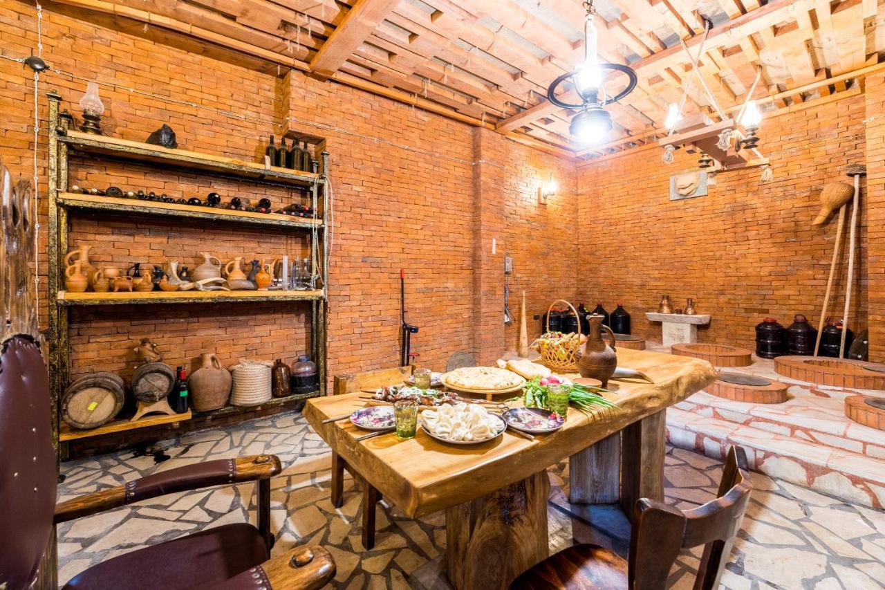 Hotel Georgian House Kutaisi Zewnętrze zdjęcie